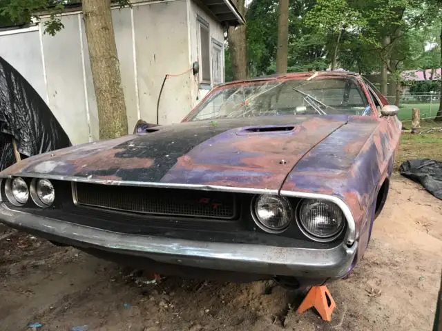 1970 dodge challenger r/t factory power sunroof (numbers matching)