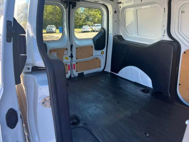 2017 ford transit connect base
