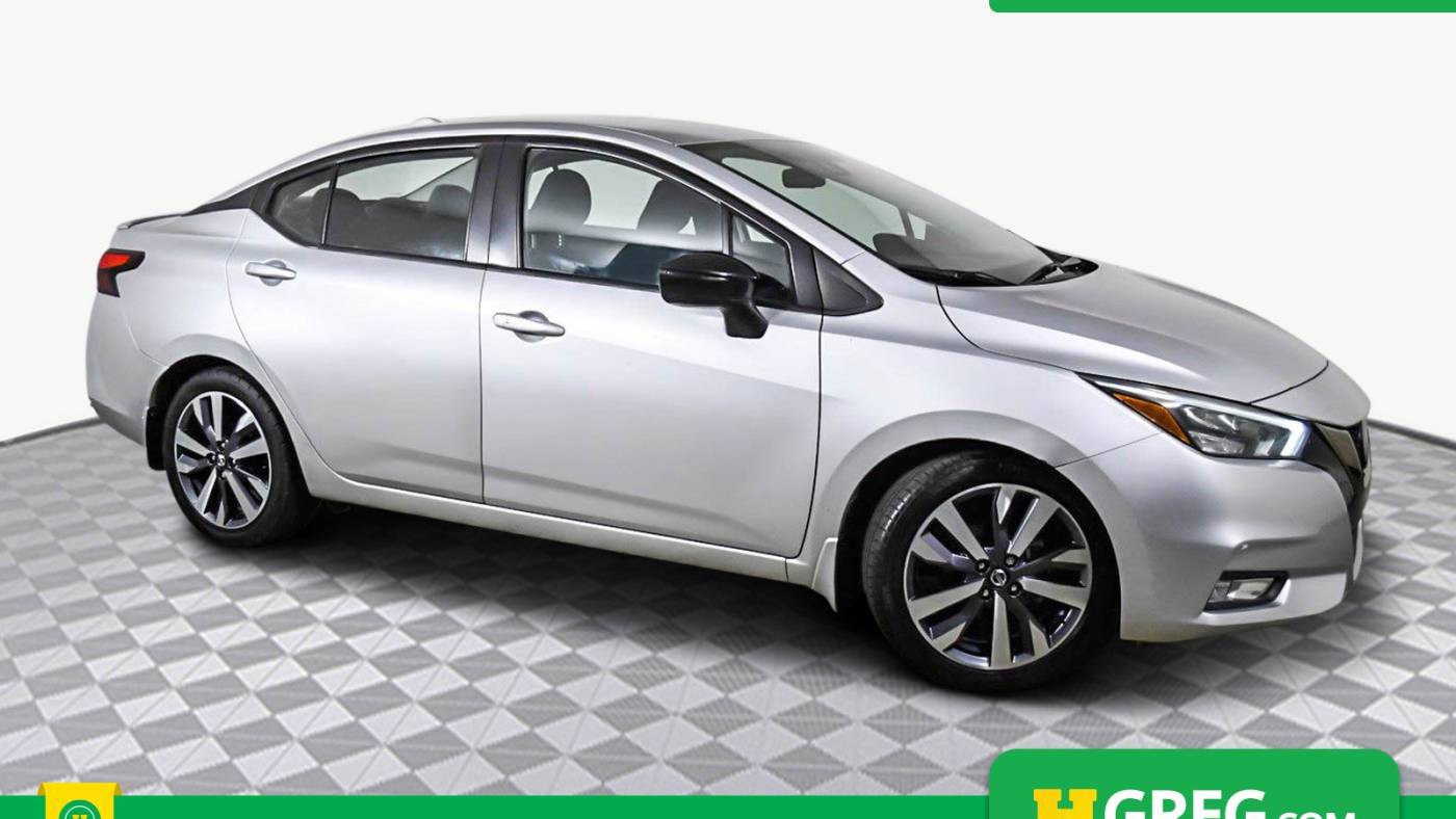 2020 nissan versa sr