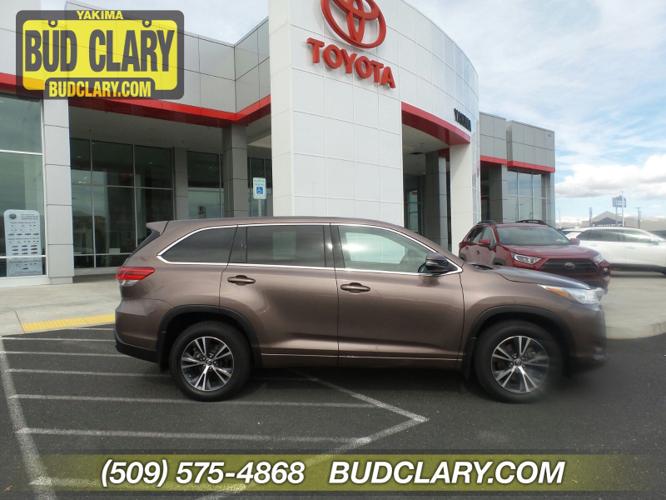 certified 2017 toyota highlander le union gap, wa 98903 for sale in sumach, washington