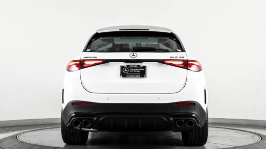 2025 Mercedes-Benz GLC