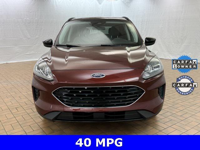 2021 ford escape se