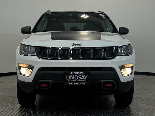 2020 jeep compass trailhawk