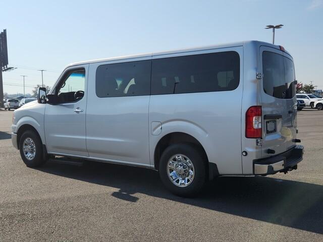 2021 nissan nv passenger nv3500 hd sl v8