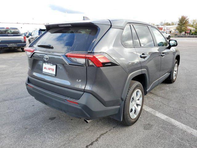 2023 toyota rav4 le