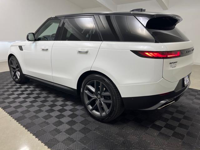 2023 land rover range rover sport se