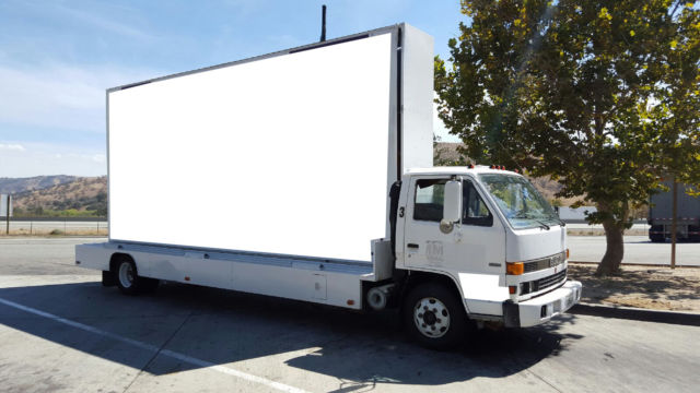 mobile billboard truck 1993 isuzu 10ft x 22ft no reserve!