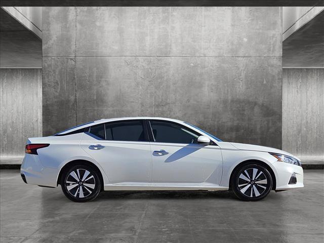 2021 nissan altima 2.5 sv