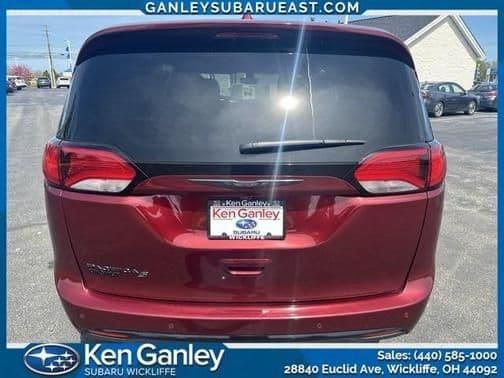 2019 chrysler pacifica touring-l in wickliffe, ohio