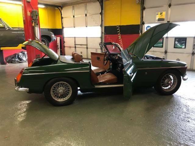 1971 mg mgb * british green * no reserve ! must go !