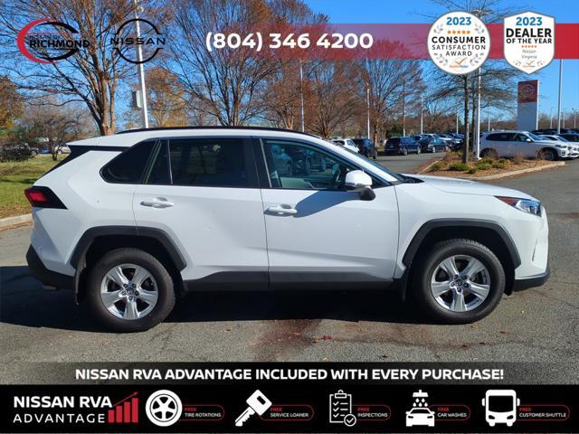 2019 toyota rav4 xle