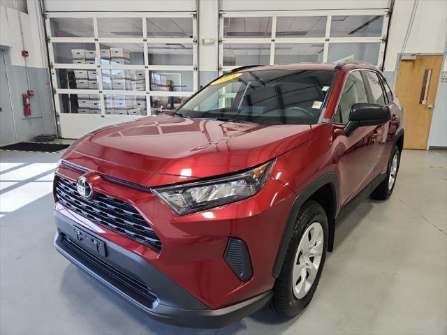 2021 toyota rav4 le