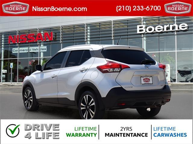 2018 nissan kicks sv
