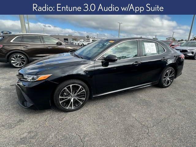 2019 toyota camry l