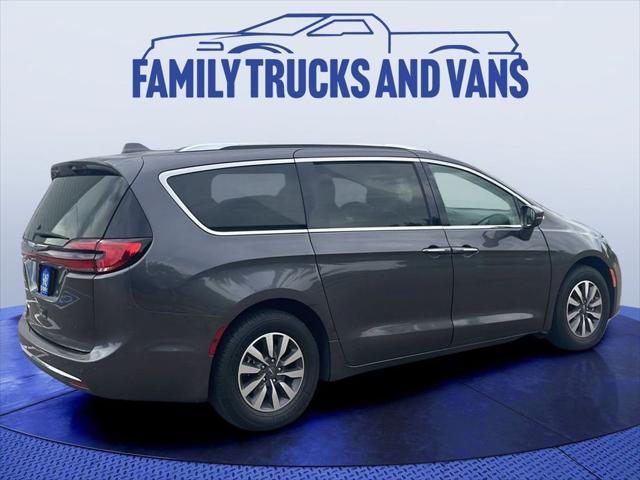 2021 chrysler pacifica touring l