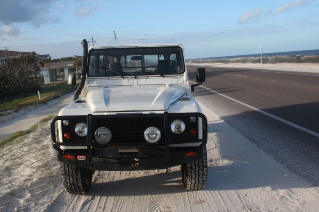 1984 land rover defender 127 130