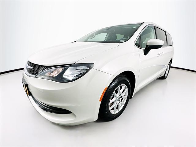 2017 chrysler pacifica lx
