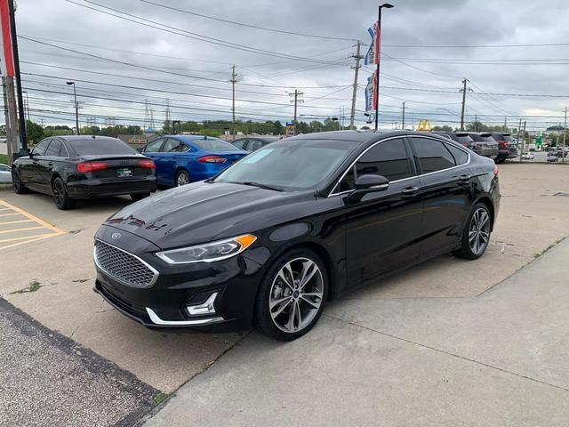 2019 ford fusion titanium