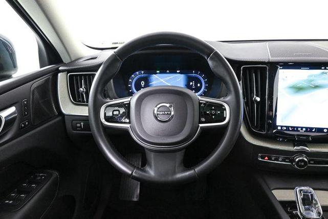 2022 volvo xc60 b5 inscription
