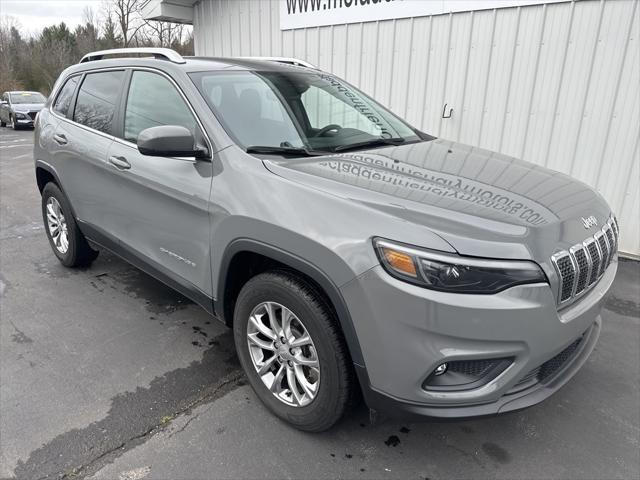 2021 jeep cherokee latitude lux