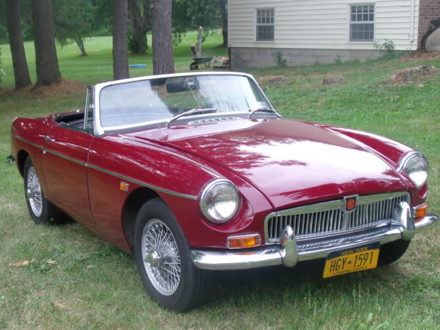 1968 mgb daily driver no reserve