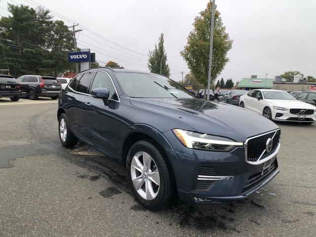 2022 volvo xc60 b5 awd momentum