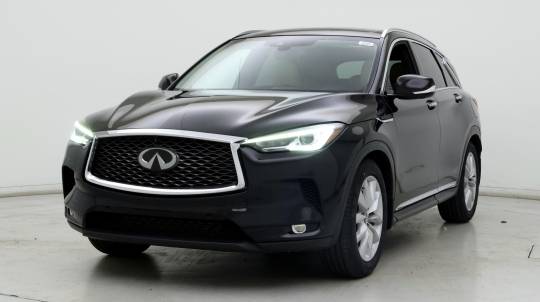 2019 Infiniti se