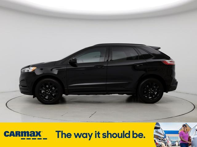 2022 ford edge se