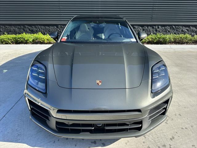 2024 porsche panamera 4