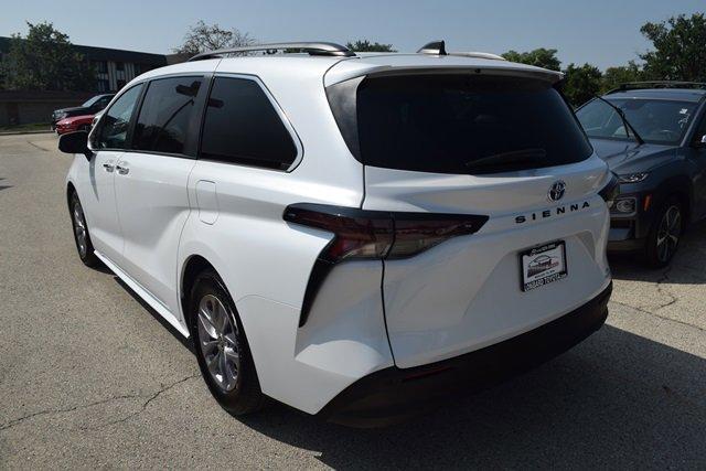 2023 toyota sienna xle 8 passenger
