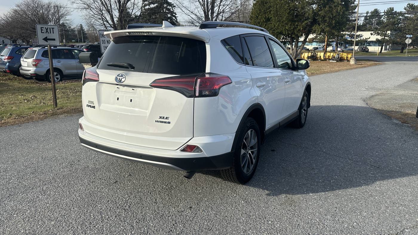2017 toyota rav4 hybrid xle
