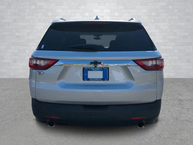 2018 chevrolet traverse lt cloth
