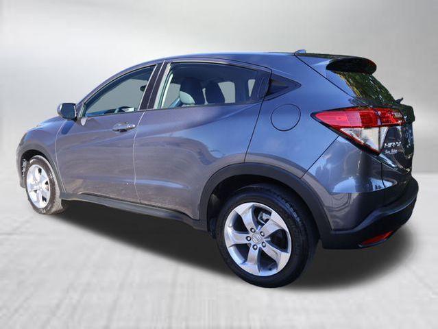 2022 honda hr-v lx