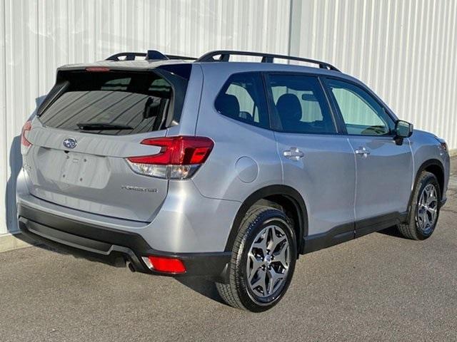 2024 subaru forester premium
