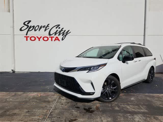 2024 toyota sienna xse 7 passenger