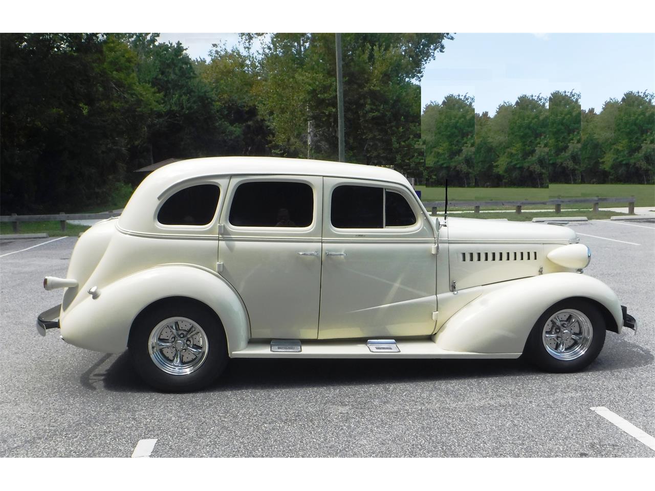 1938 chevrolet deluxe 4-dr