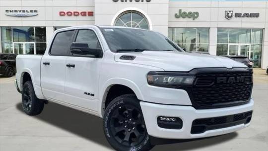 new 2025 ram 1500 big horn crew cab 5'7" box 4wd