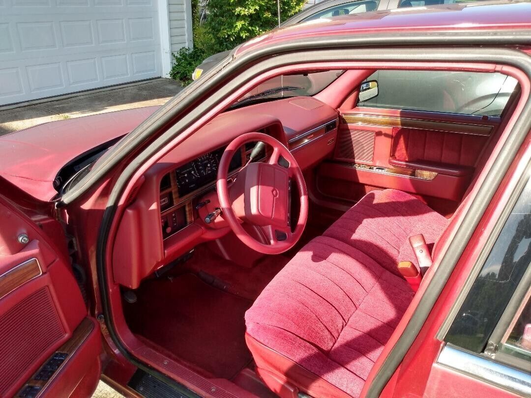 1993 dodge dynasty le sedan - 4 door - 3.3l v6
