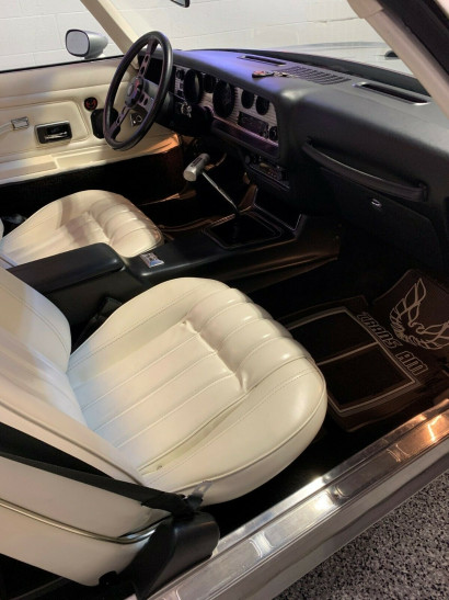pontiac trans am