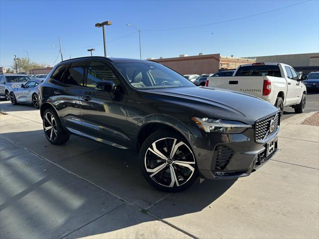 2022 volvo xc60 b5 r-design
