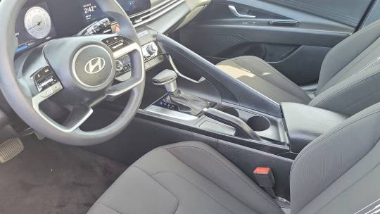 2024 Hyundai Elantra