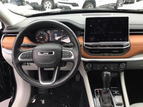 2022 jeep compass limited in corning, wisconsin