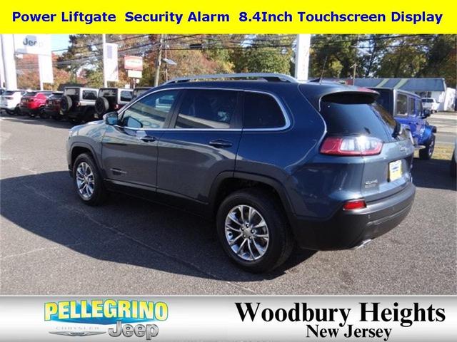 2021 jeep cherokee latitude lux