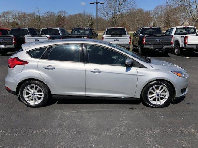 2015 ford focus se hatchback for sale in narragansett, rhode island