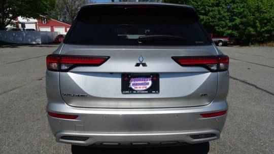 2024 Mitsubishi Outlander