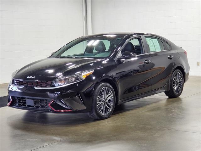 2024 kia forte gt-line