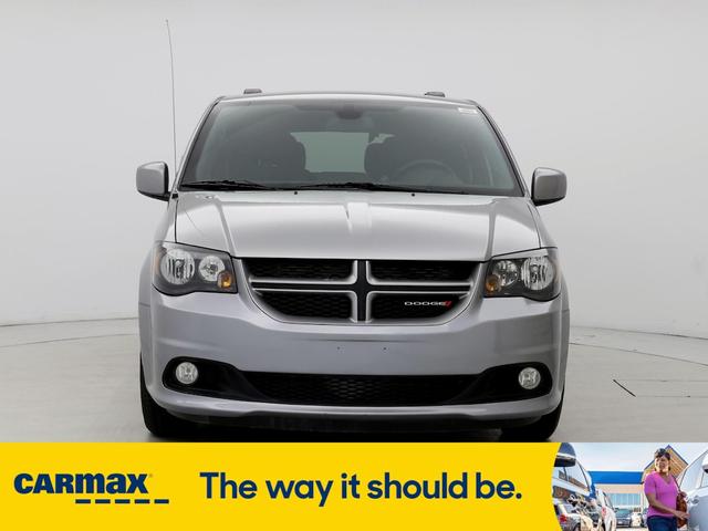 2019 dodge grand caravan gt