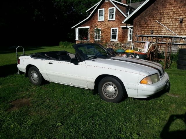 1992 ford mustang convertible