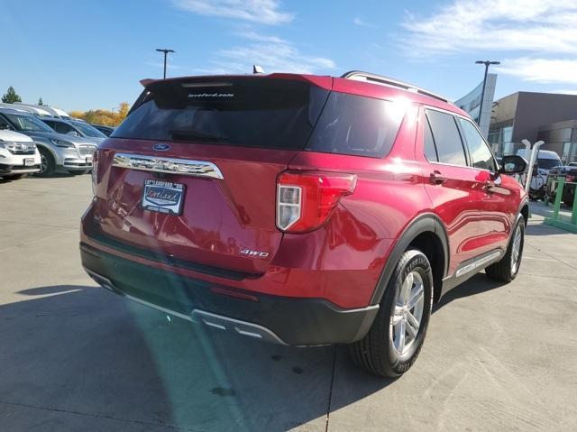 2022 ford explorer xlt
