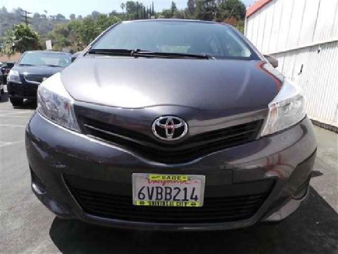 2012 toyota yaris le in los angeles, ca